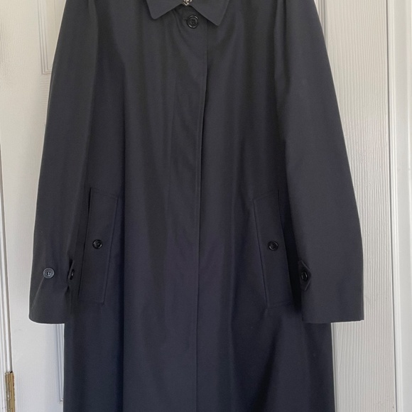 COPY - Burberry car coat - Picture 2 of 12